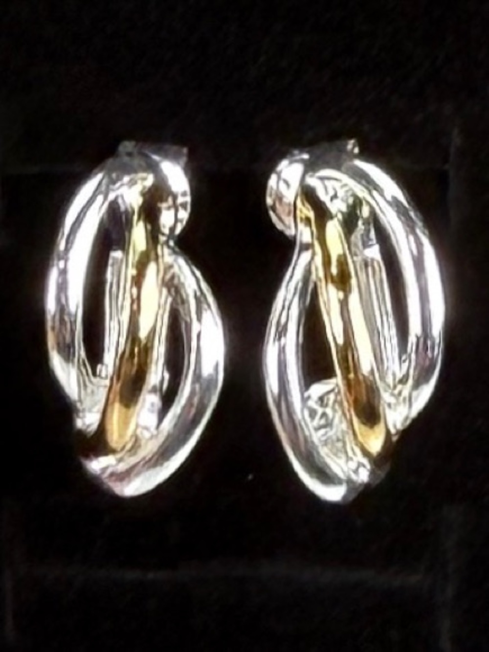 Vintage minimalist, two tone, silvertone, goldtone Napier clip on earrings